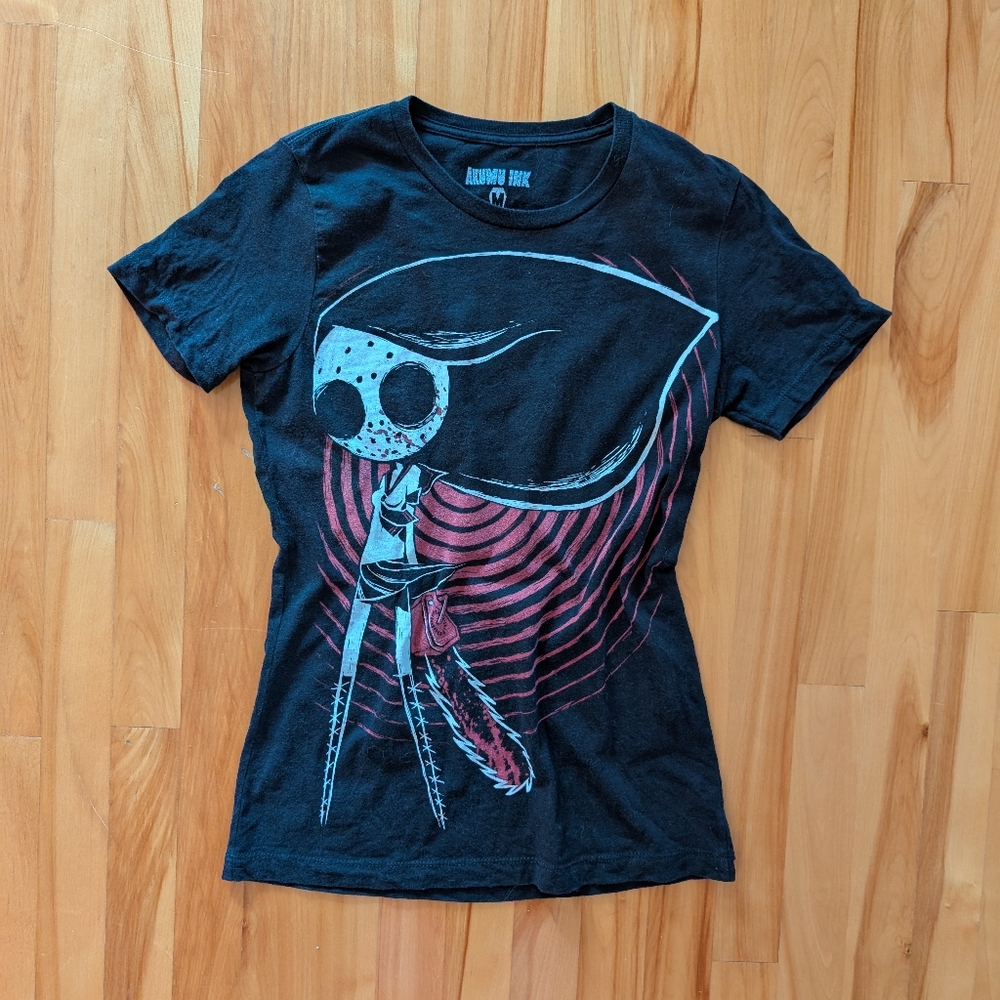 Akumu Ink Women’s Graphic T Shirt Size Medium